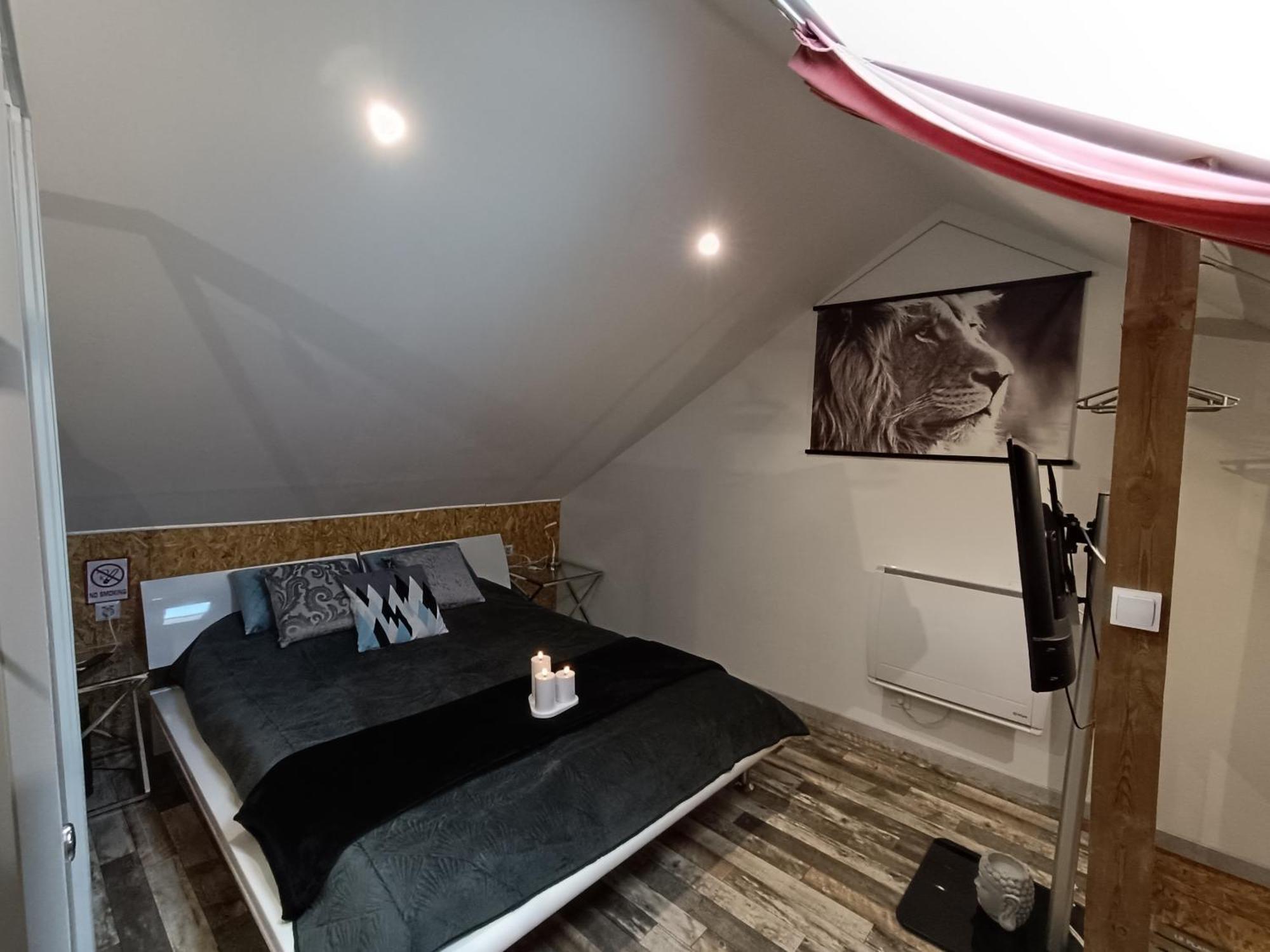 Ferienhaus Sauna Balneo Lachez Prise Meuble De Tourisme Classe 3 Etoiles Verton *